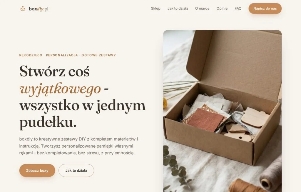 Website of a store with creative DIY boxes in boho style